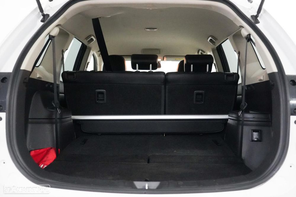 Mitsubishi Outlander 2.2 DI-D Intense - 18