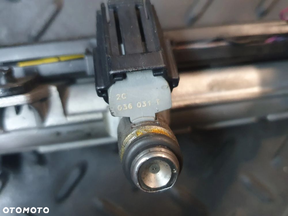 LISTWA WTRYSKOWA 036133319 036031T SEAT LEON I 1.4 1.6 GOLF IV AUDI A3 8L BORA - 3