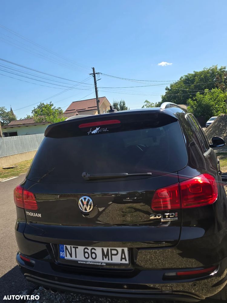 Volkswagen Tiguan - 4