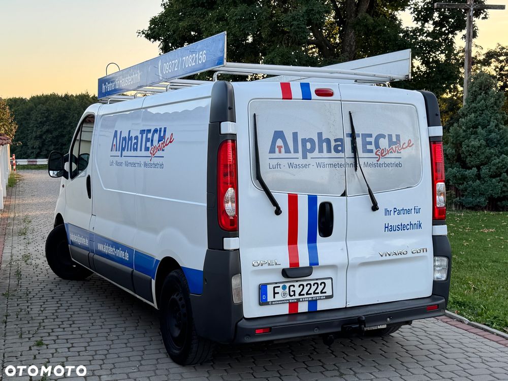 Opel Vivaro - 9