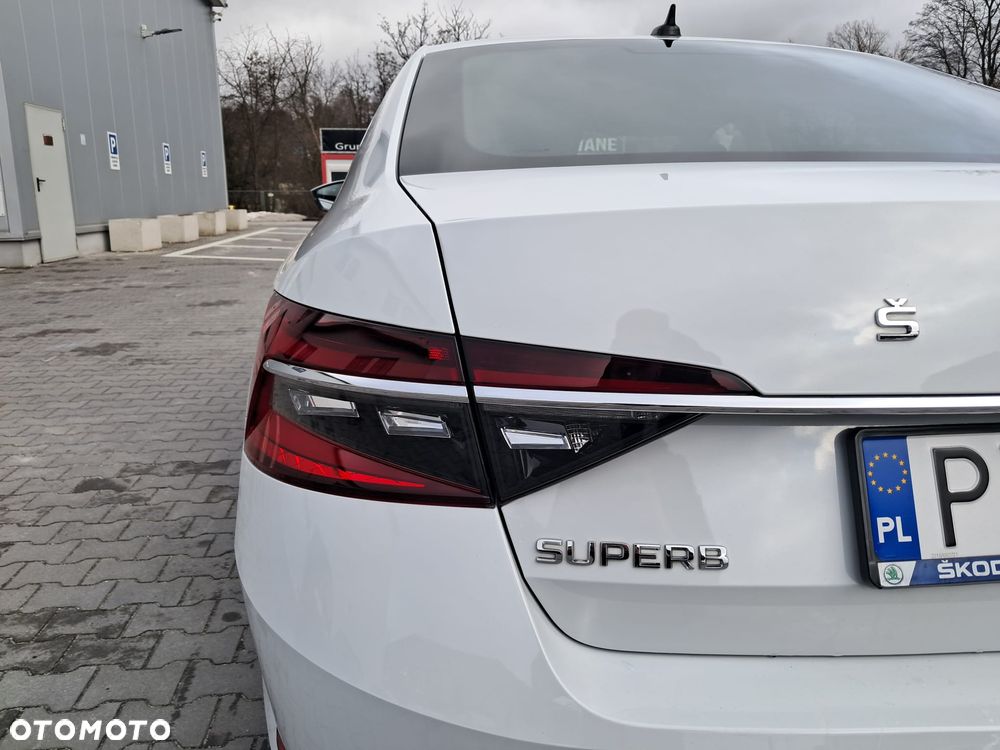 Skoda Superb 2.0 TSI Style DSG - 34