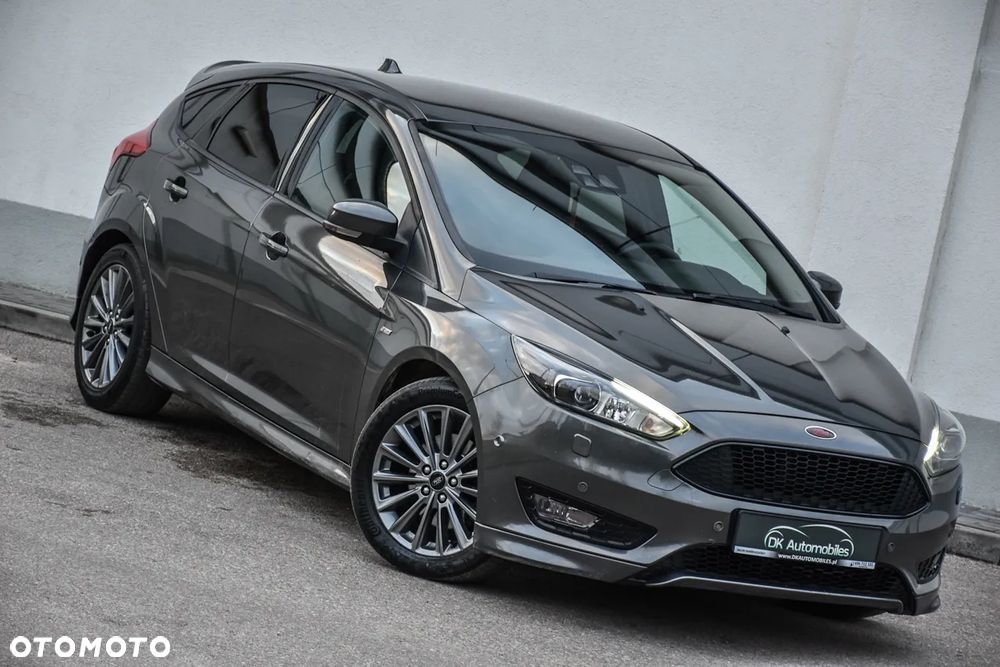 Ford Focus 1.5 EcoBoost ST-Line ASS PowerShift - 1