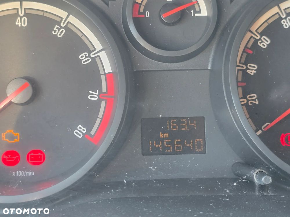 Opel Corsa 1.2 16V Cosmo - 21