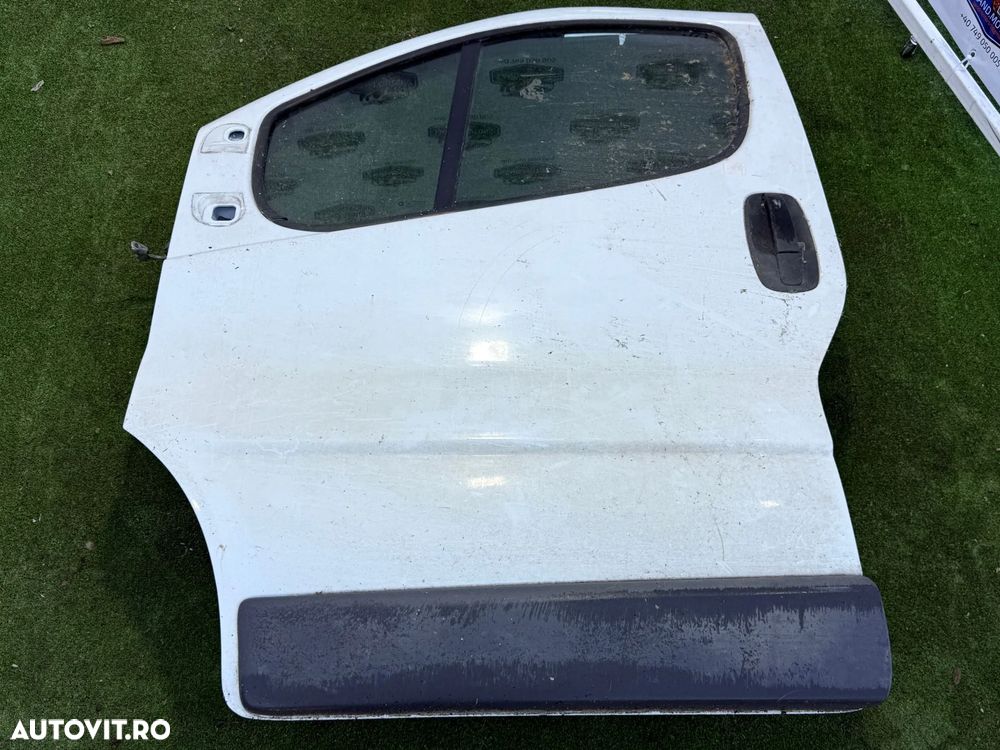 USA PORTIERA FATA STANGA OPEL VIVARO A 2.0 DIESEL 2011 / FURGONETA 2001-2014 - 5