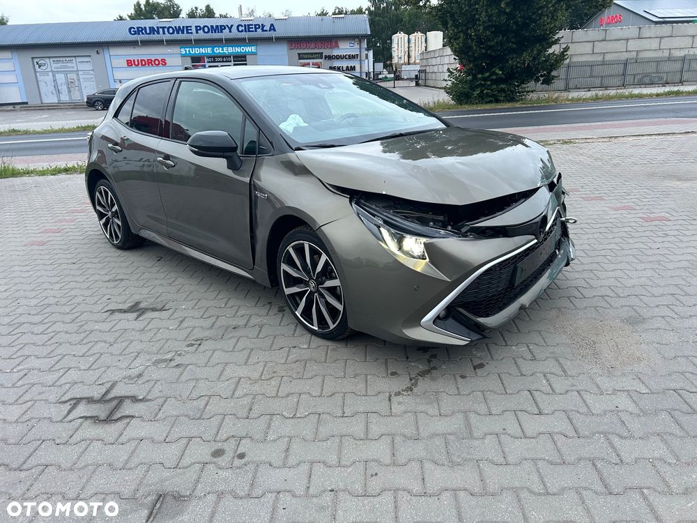 Toyota Corolla 2.0 Hybrid Style - 2
