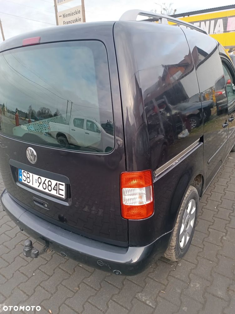 Volkswagen Caddy Mixt - 19