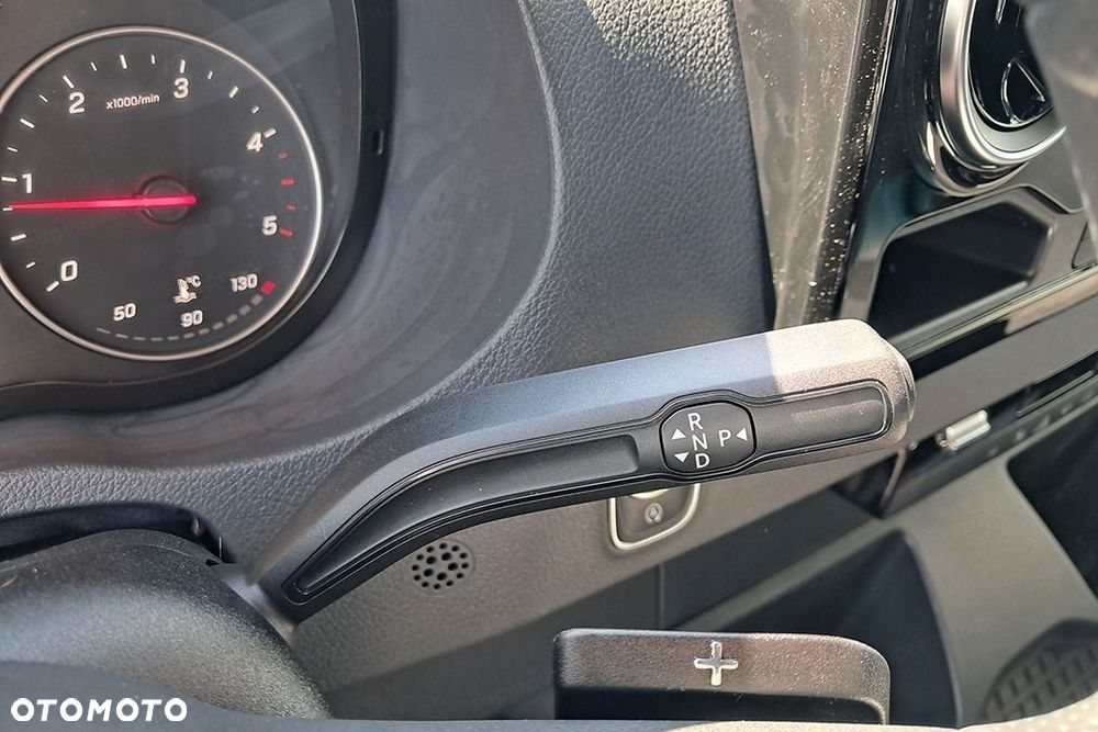 Mercedes-Benz Sprinter 317 CDI Long PRO AUT 1.9 170KM - 18