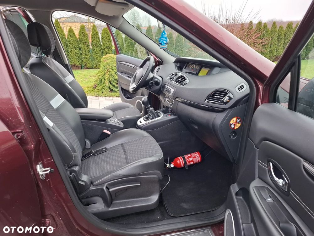 Renault Scenic TCe 130 Dynamique - 16