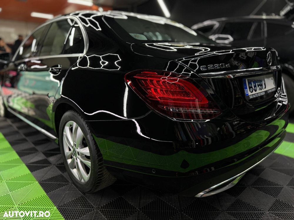Mercedes-Benz C 220 d Aut - 4