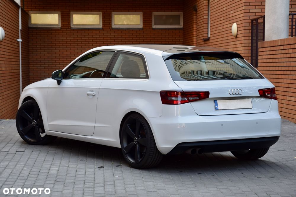 Audi A3 3-drzwiowe 1.4 TFSI Edycja Specjalna - 5