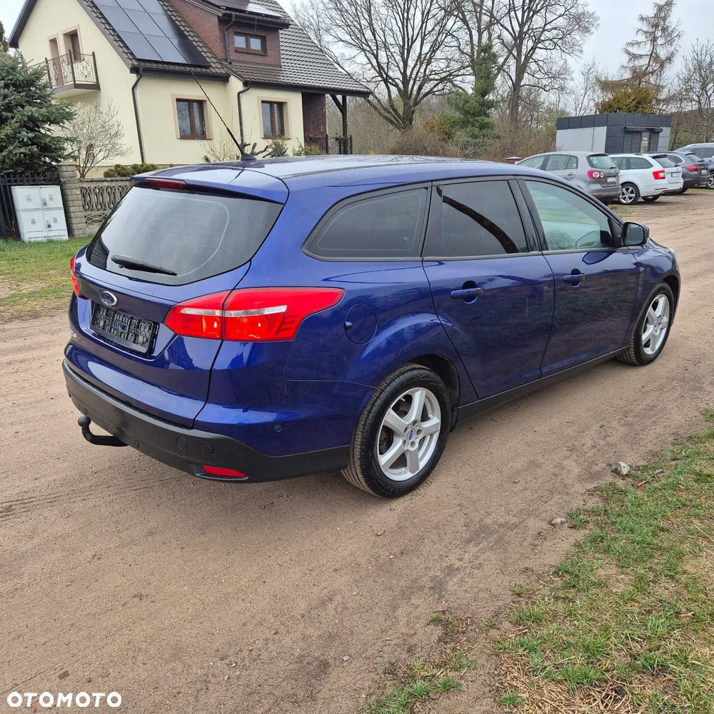 Ford Focus 1.5 TDCi SYNC Edition - 5
