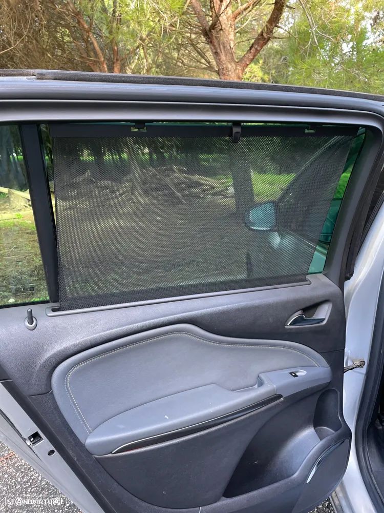 Opel Zafira 2.0 CDTI Cosmo S/S - 41