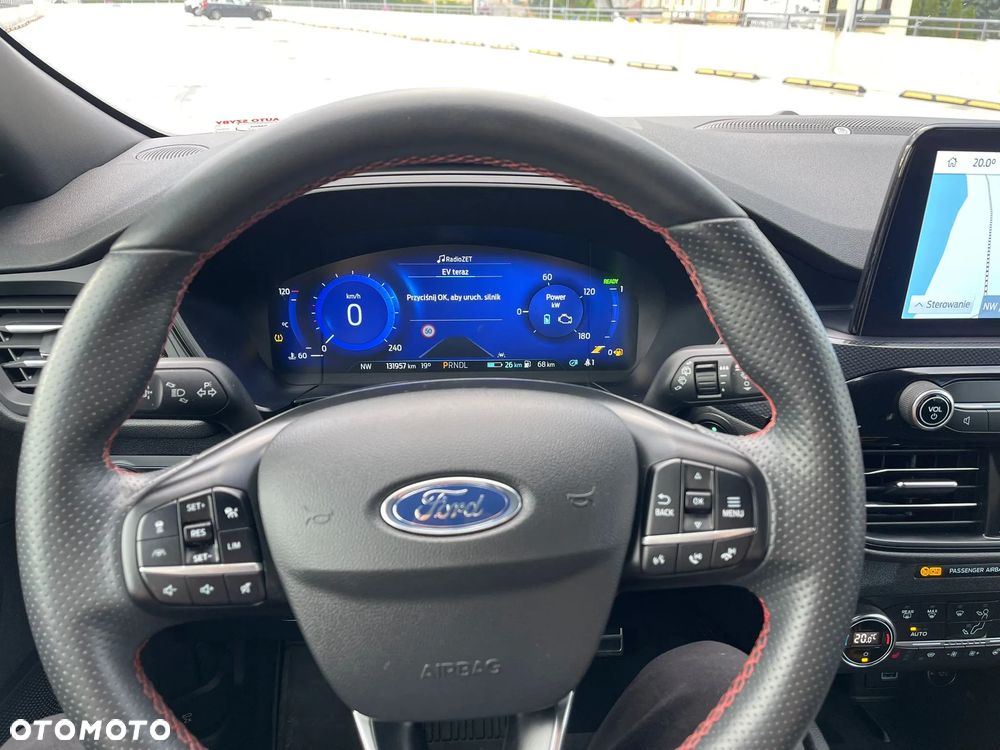 Ford Kuga 2.5P PHEV FWD ST-Line - 11