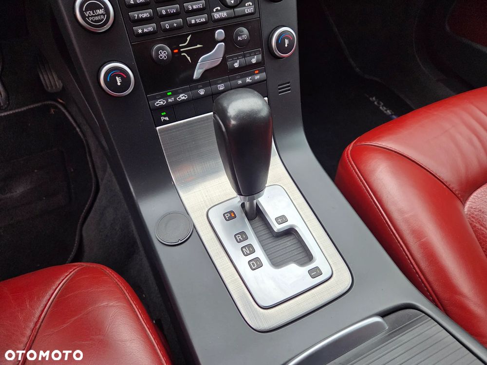 Volvo V70 2.5T Summum - 25