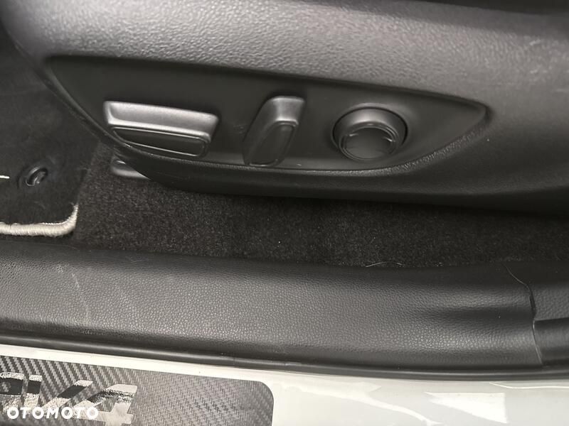 Toyota RAV4 2.5 Hybrid Selection 4x4 - 18