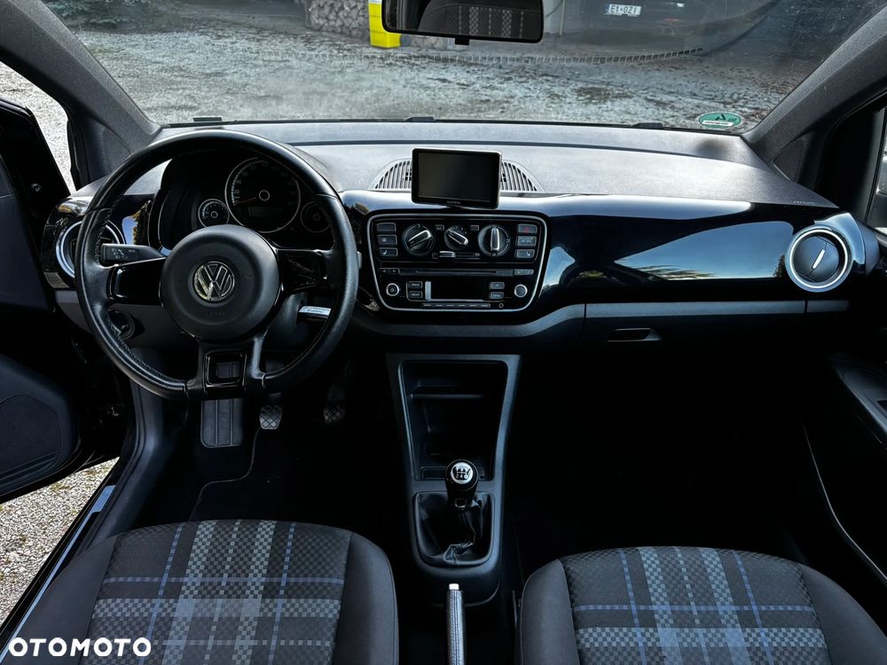 Volkswagen up! - 14