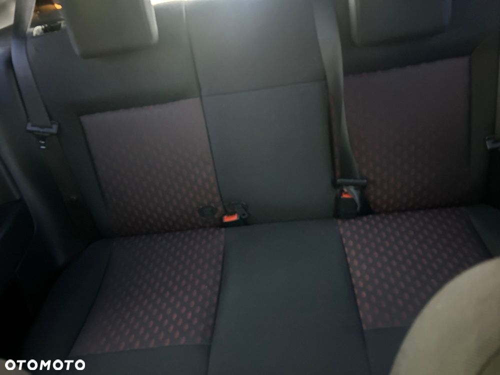 Ford Fiesta 1.4 - 8