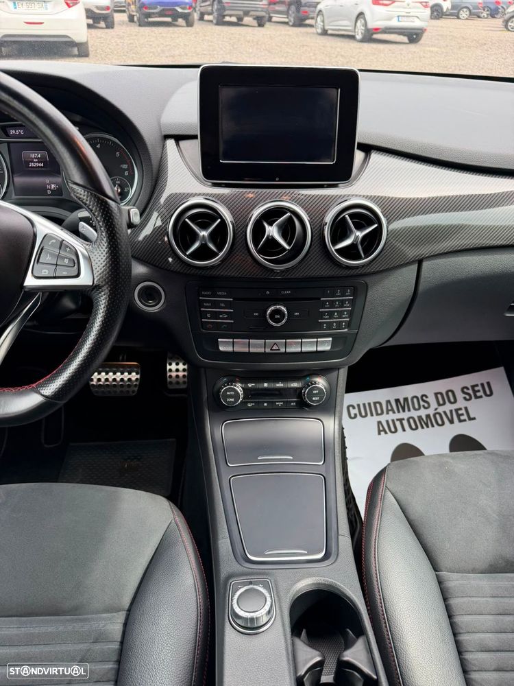 Mercedes-Benz B 220 d AMG Line - 25