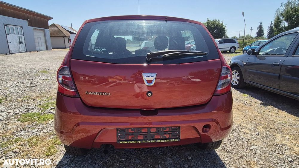 Dacia Sandero 1.2 16V 75 Laureate - 6