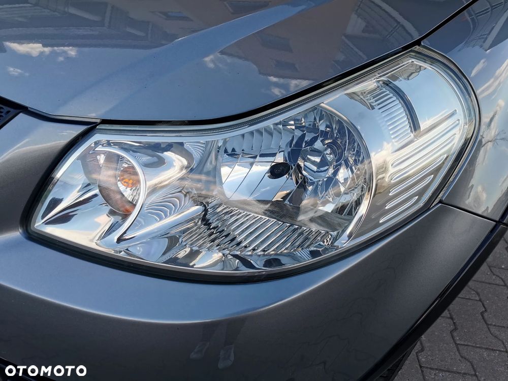 Suzuki SX4 1.9 DDiS DPF Streetline 4x2 Club - 28