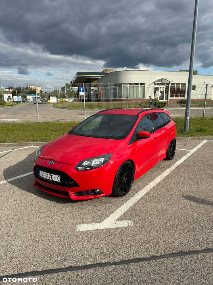 Ford Focus SW 2.0 EcoBoost ST - 12