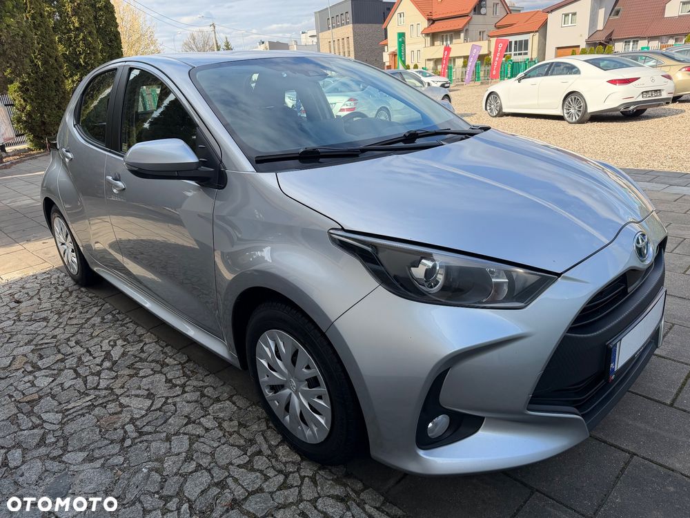 Toyota Yaris - 4