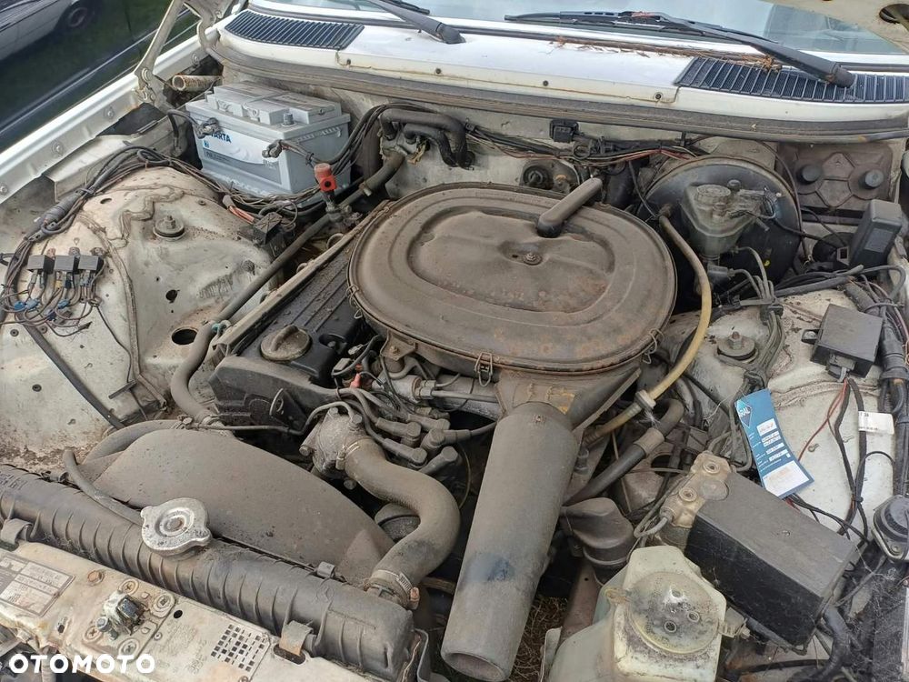 Mercedes-Benz 280 - 6