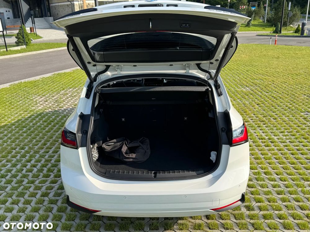 BMW Seria 2 225e xDrive - 26