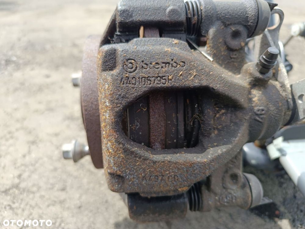 zacisk hamulcowy lewy tył master iii movano b nv400 10+ - 2