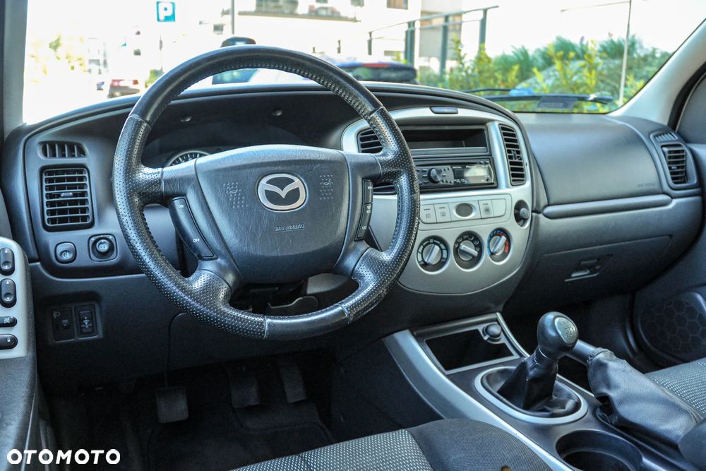 Mazda Tribute - 9