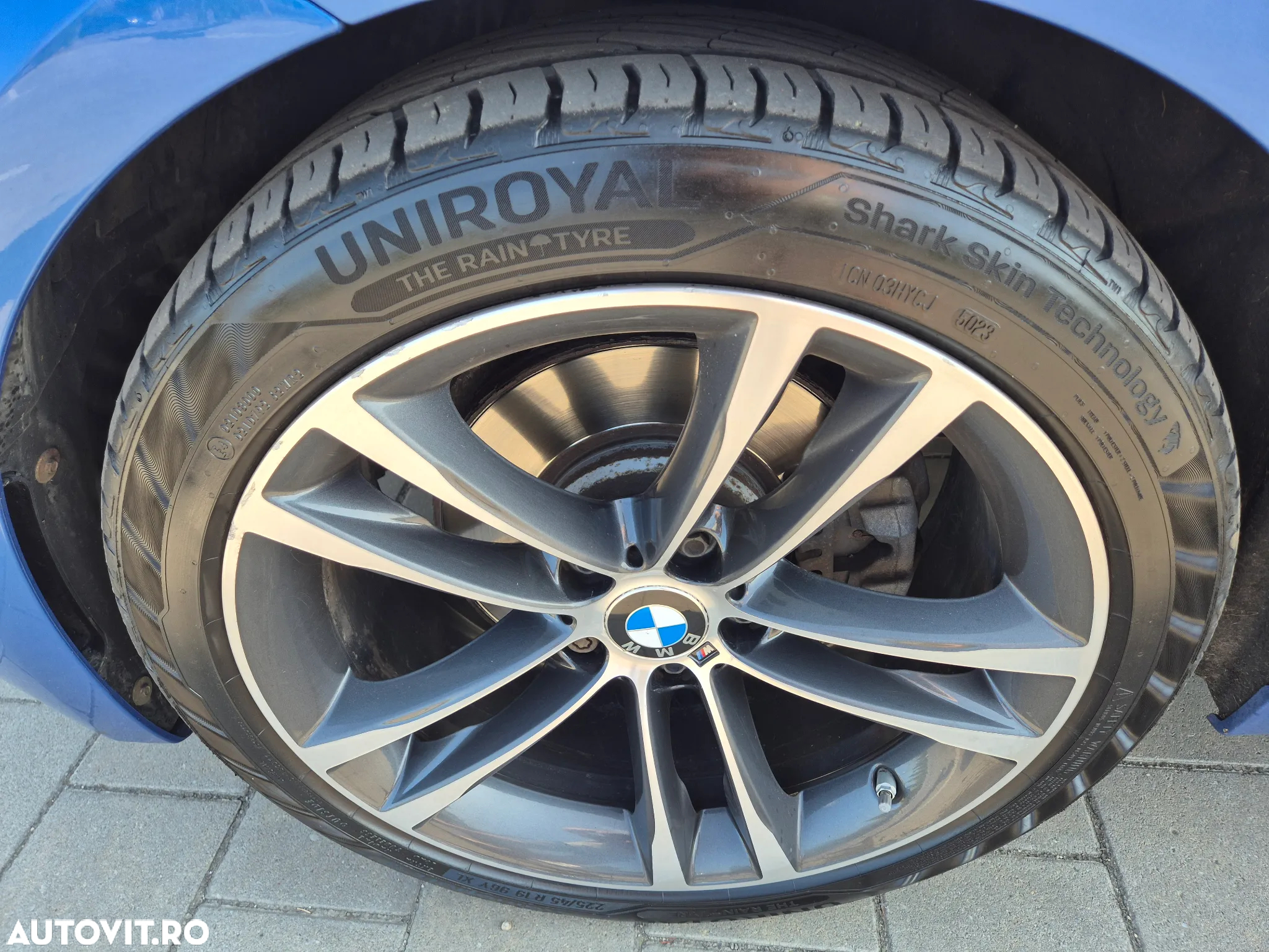 BMW Seria 3 330d GT xDrive AT M Sport - 12