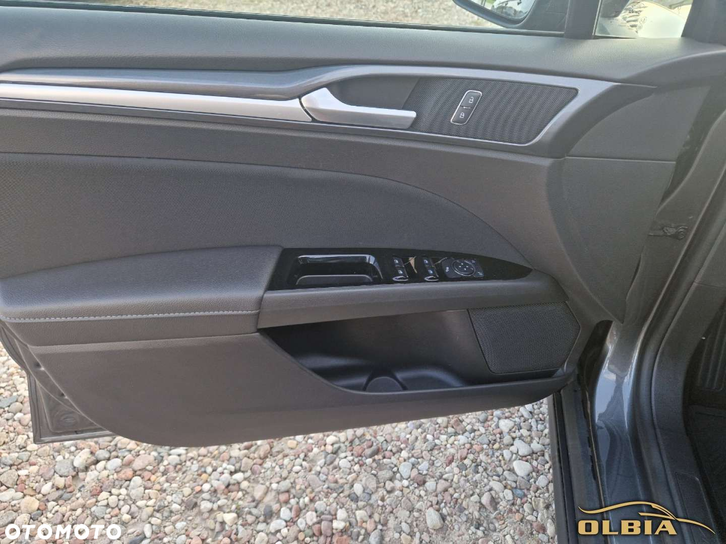 Ford Mondeo - 23