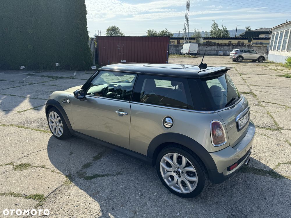MINI Cooper S - 4