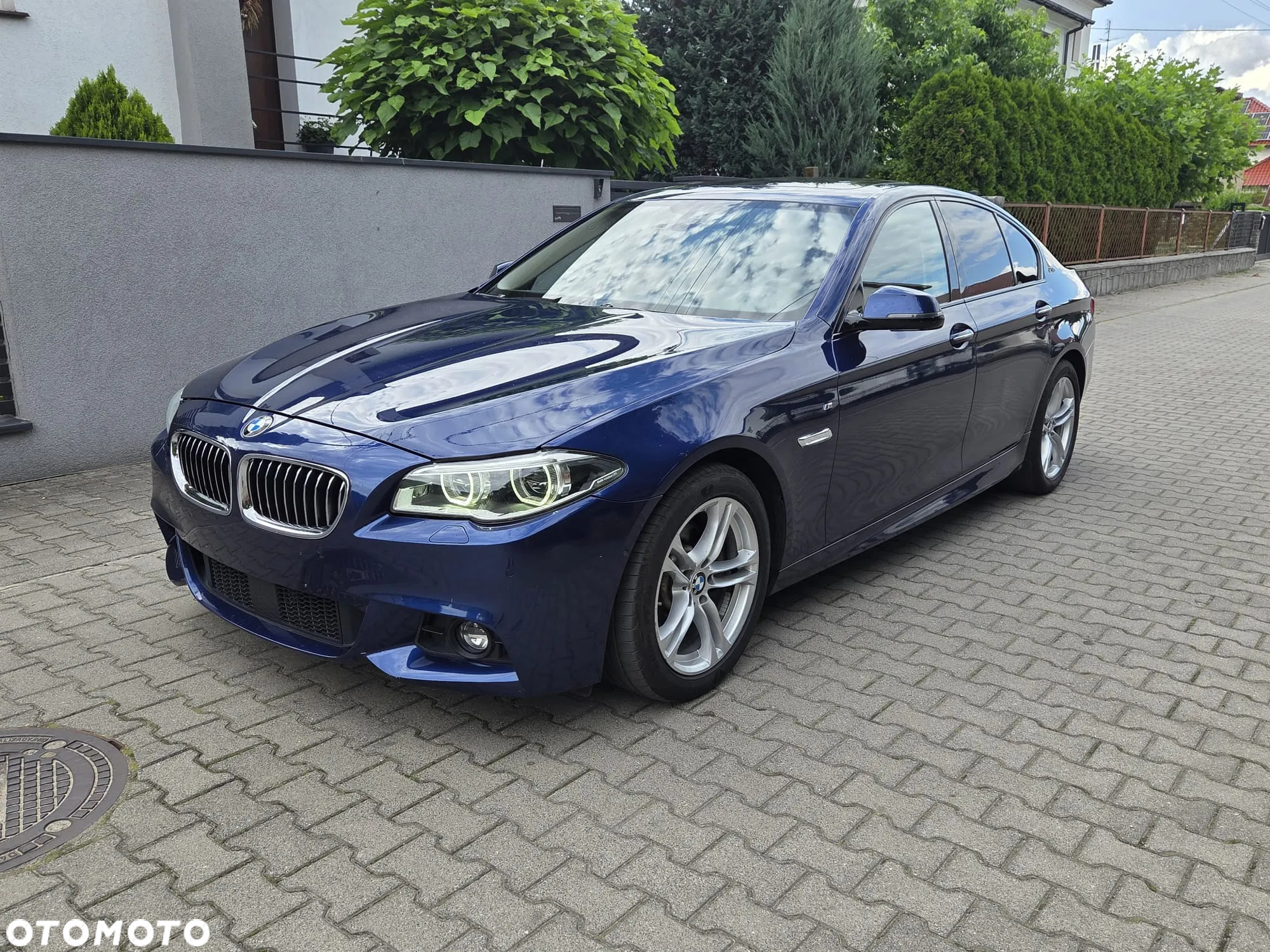 BMW Seria 5 520d M Sport - 2