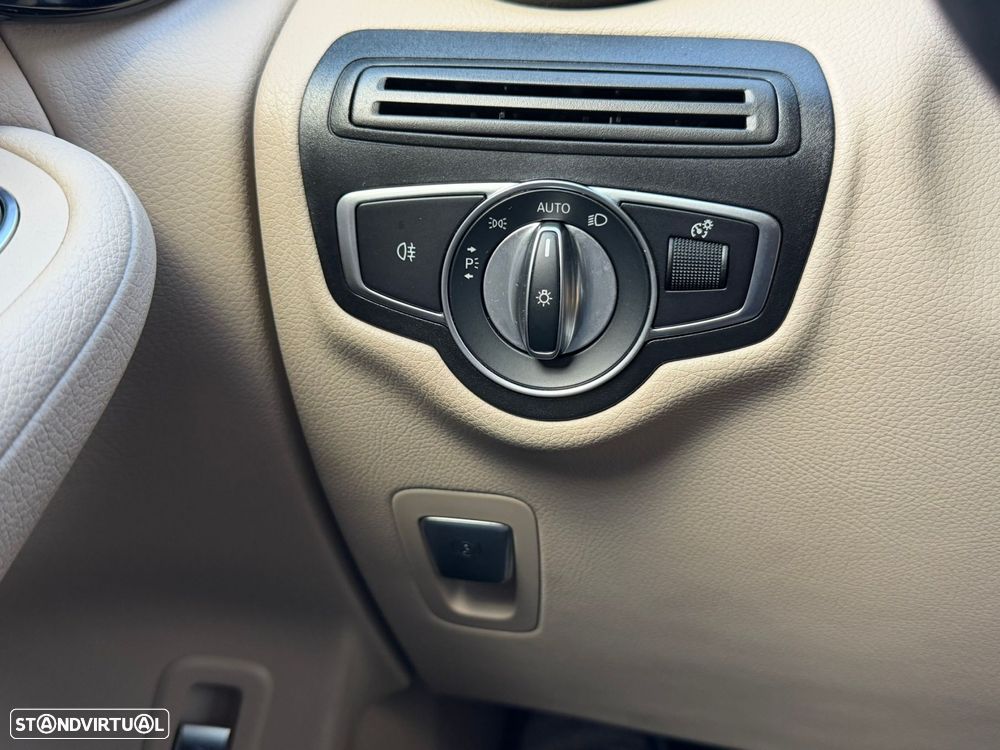 Mercedes-Benz GLC 300 de Coupé 4Matic - 28