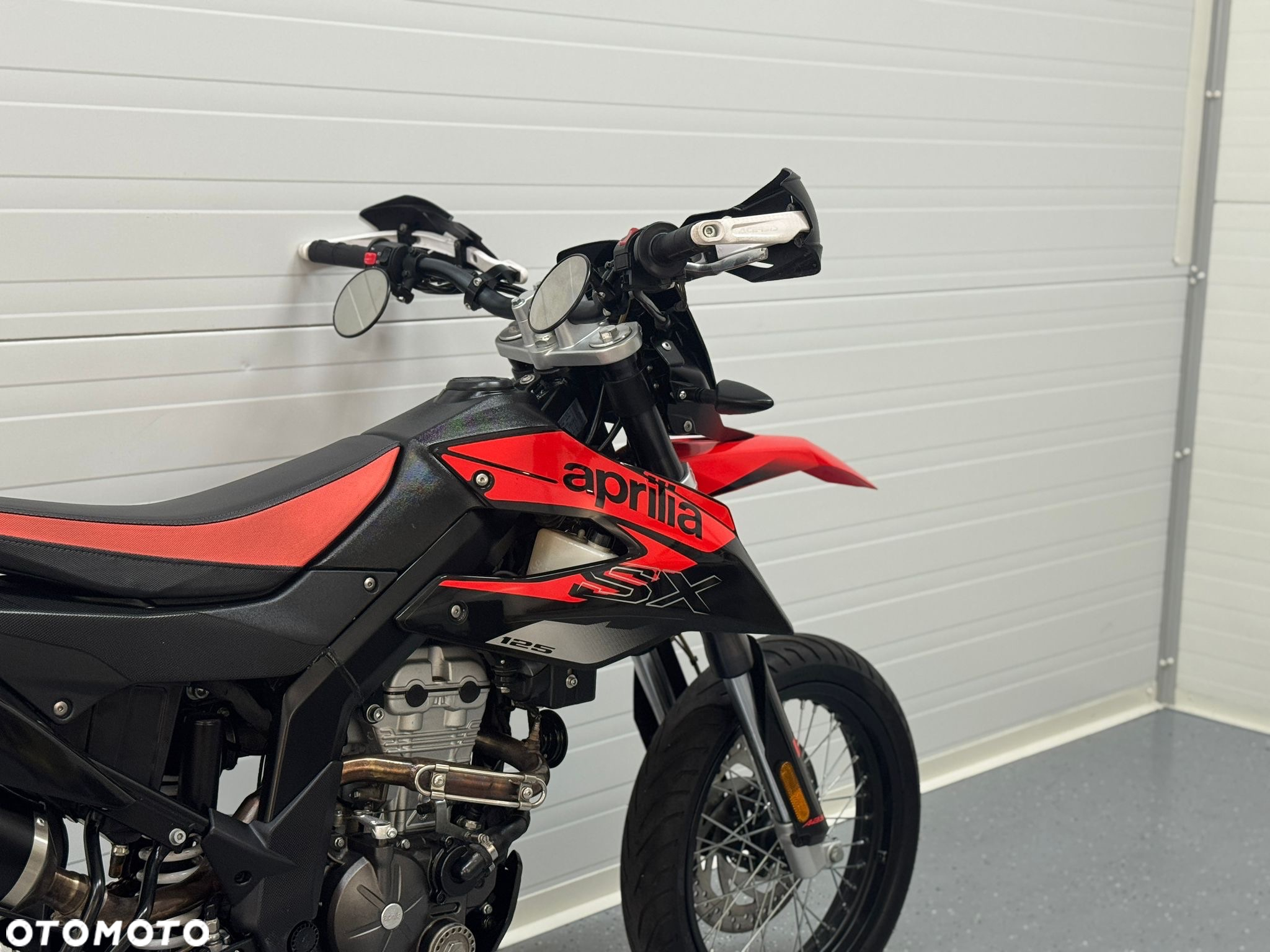 Aprilia SX - 9
