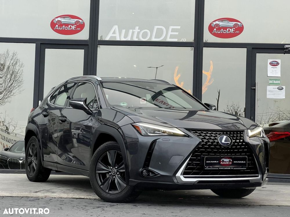 Lexus UX - 2