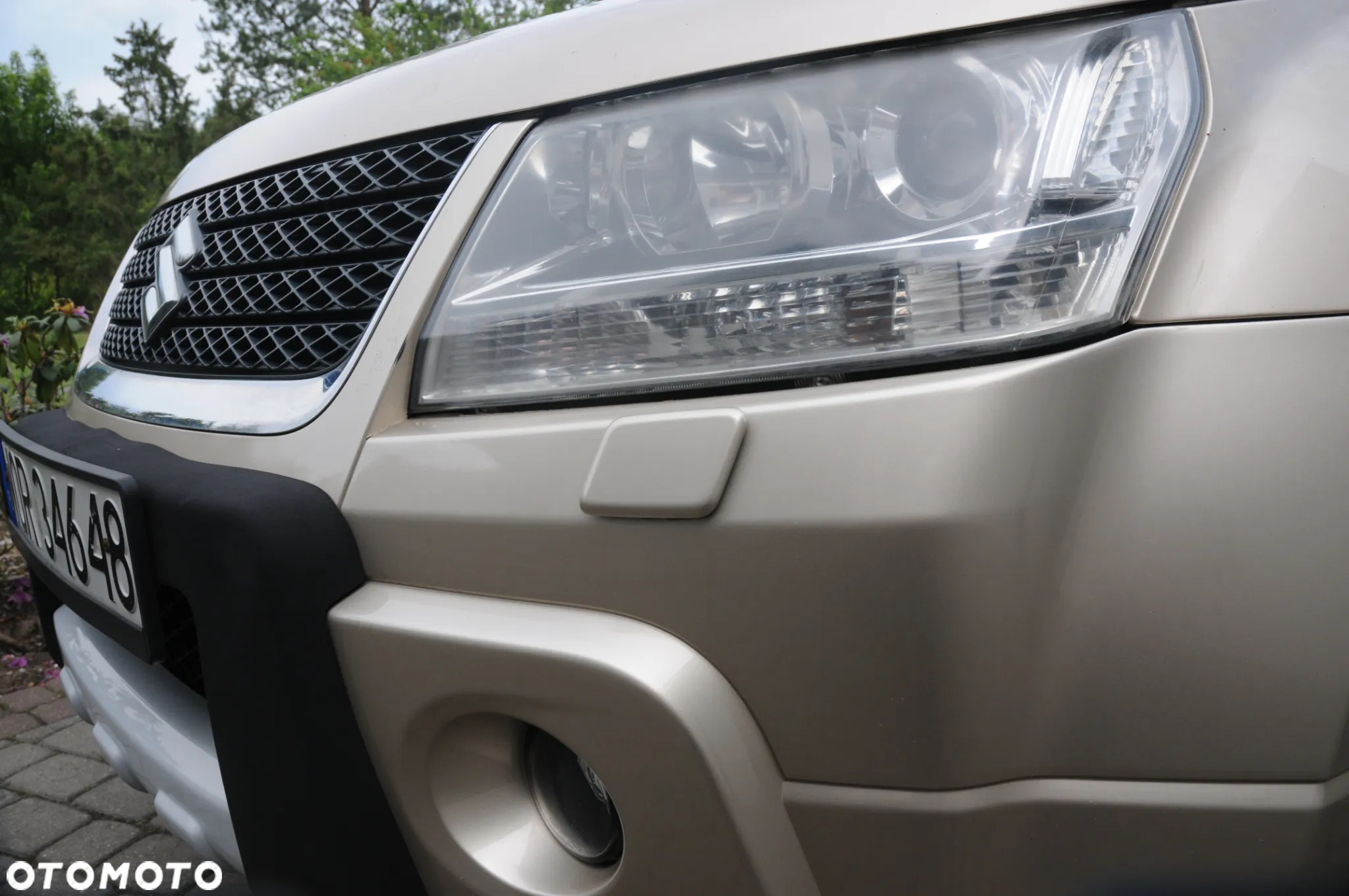 Suzuki Grand Vitara 2.4 De Luxe - 16