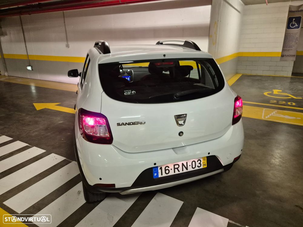 Dacia Sandero 0.9 TCe Stepway - 16