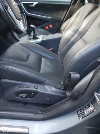 Volvo S60 - 4