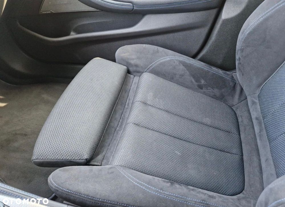 BMW Seria 5 ver-530i-xdrive - 25