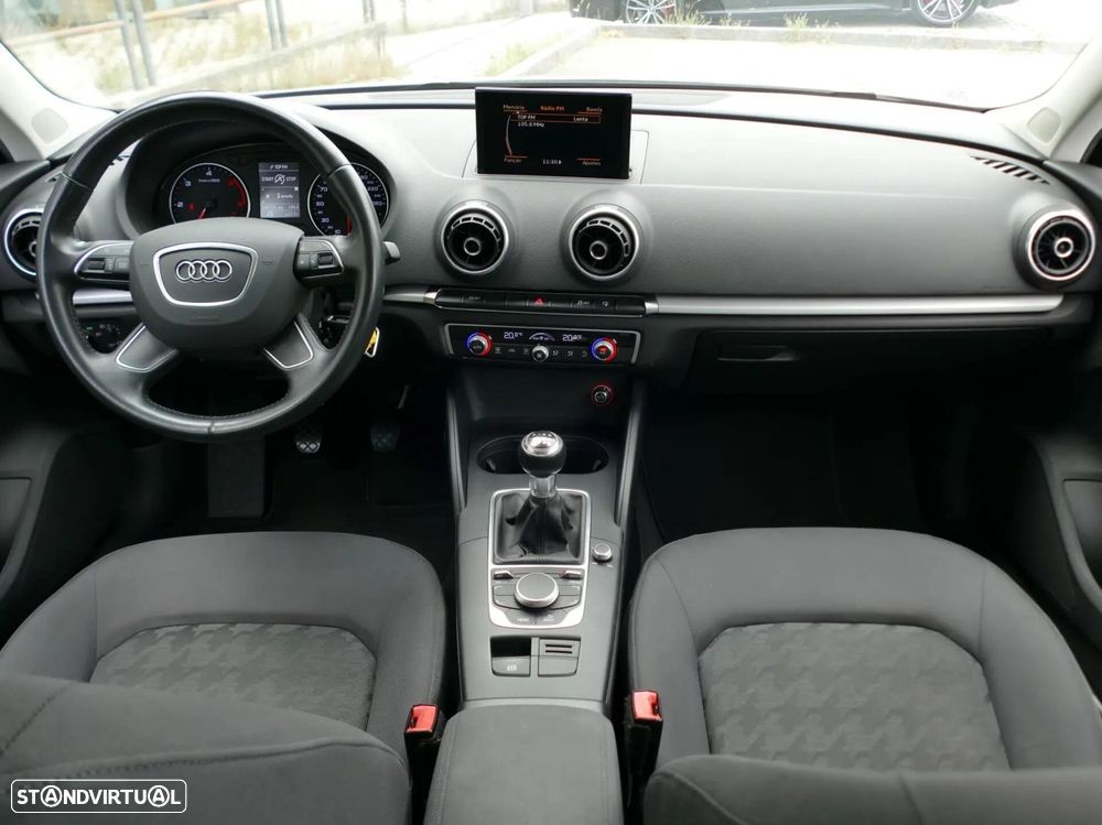 Audi A3 Sportback 2.0 TDI Advance - 35