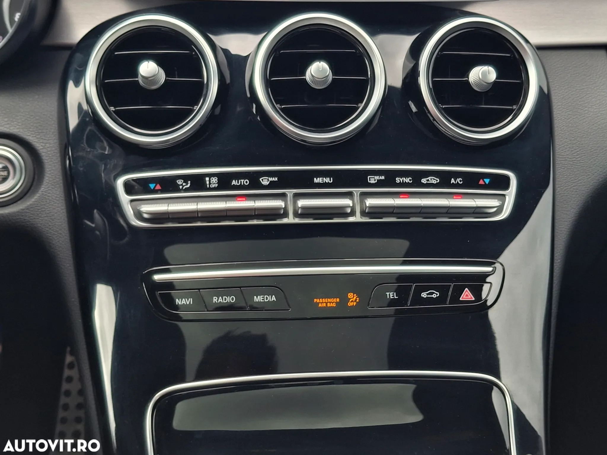 Mercedes-Benz C - 22