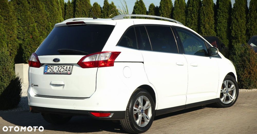 Ford Grand C-MAX - 5
