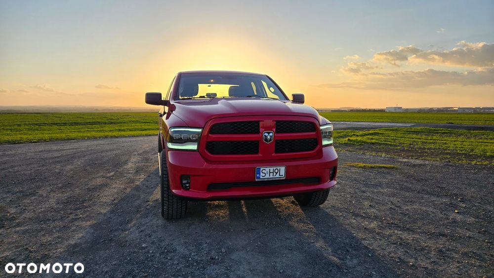 Dodge RAM 5.7 4x4 - 1