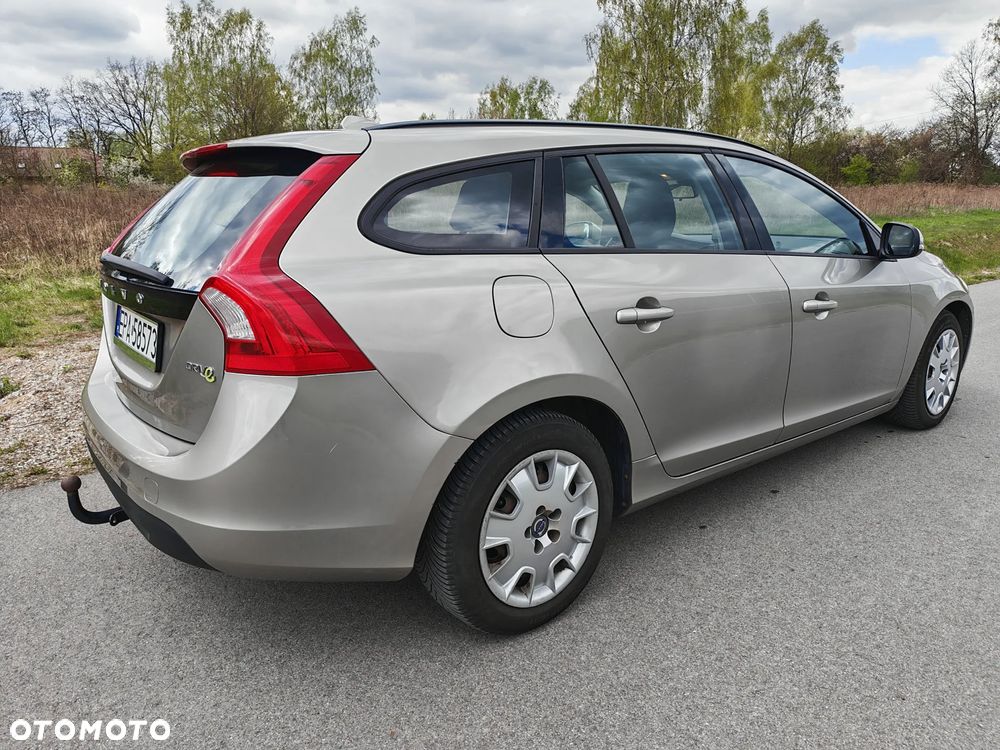 Volvo V60 DRIVe Kinetic - 17