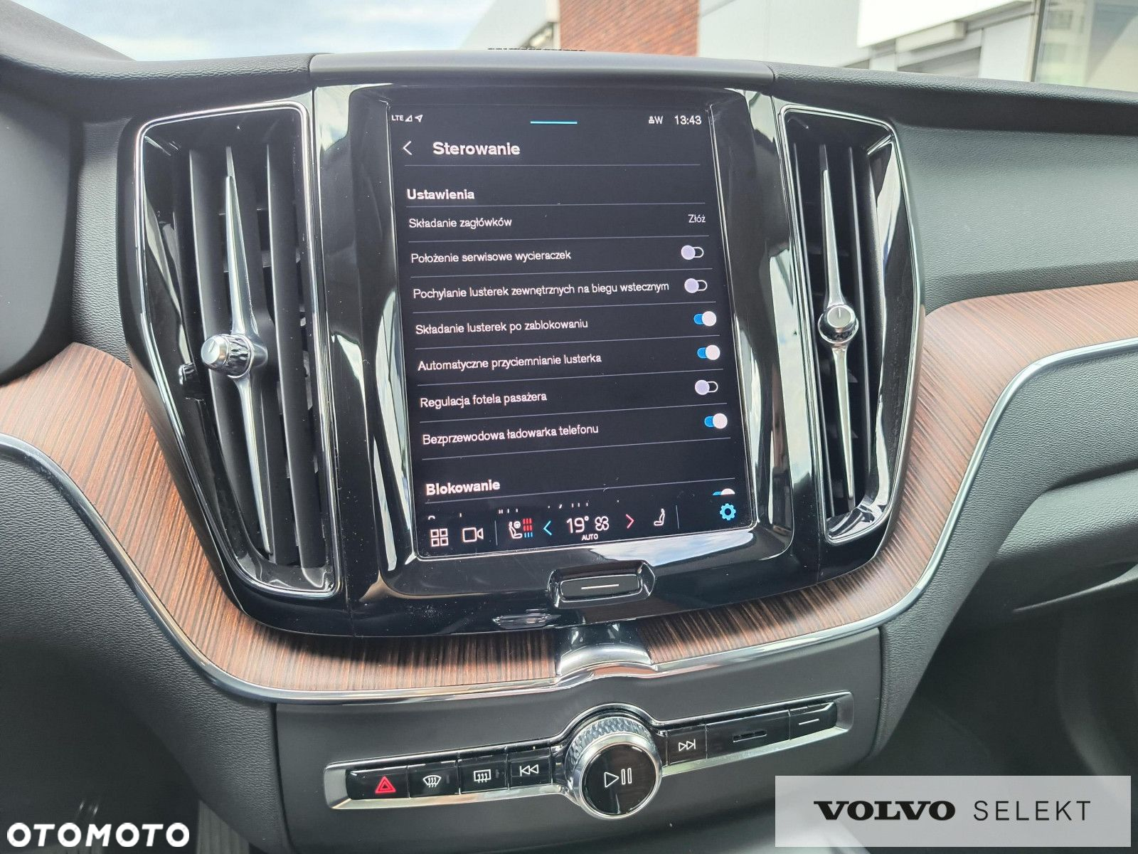 Volvo XC 60 - 36