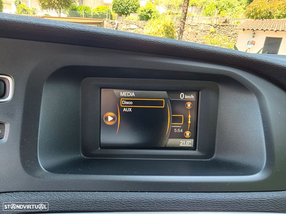 Volvo V40 1.6 D2 Momentum - 17