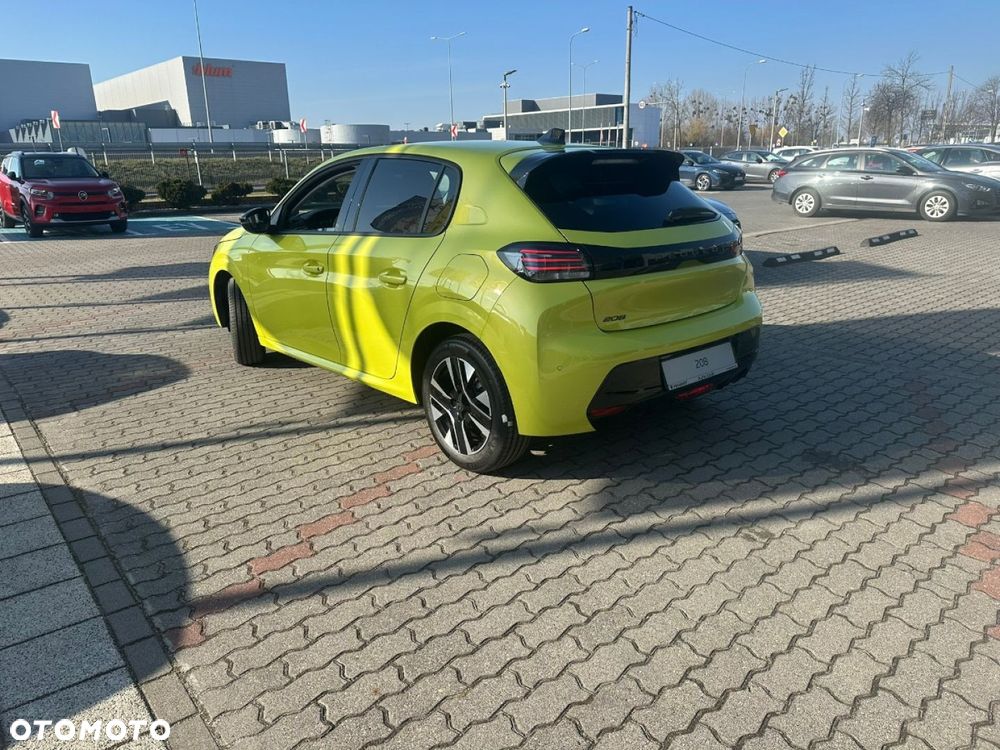 Peugeot 208 - 9