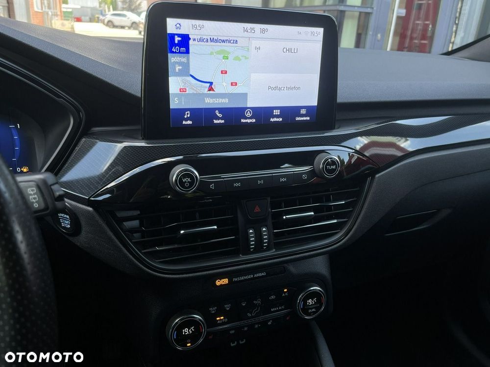 Ford Kuga 1.5 EcoBoost ST-LINE - 24